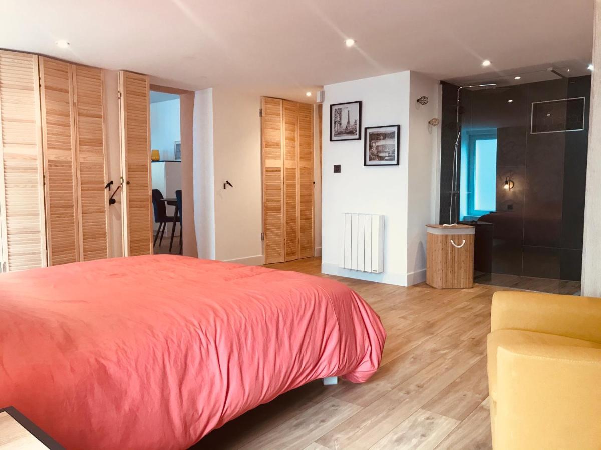 Le Salon De L'isle Hébergement de vacances
